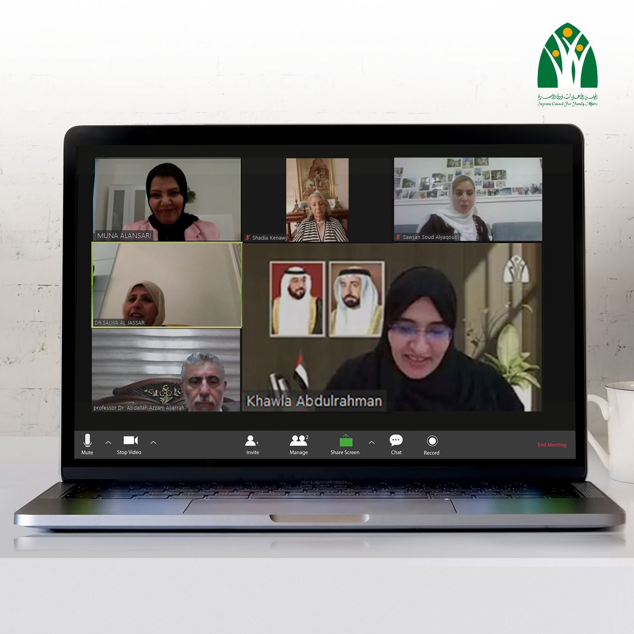  الأمانة العامة للمجلس الأعلى لشؤون الأسرة بالشارقة تستعرض تجربة الإمارات الرائدة في التعليم عن بعد في ظل الجائحة